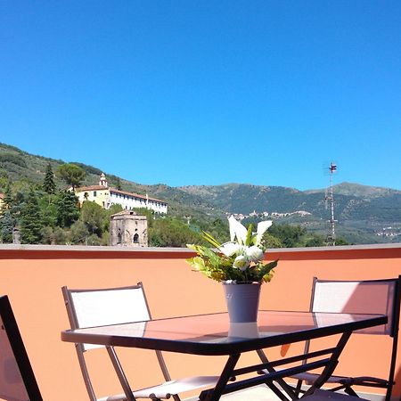 Il Cuore Del Borgo - Holiday Home Borgomaro ภายนอก รูปภาพ