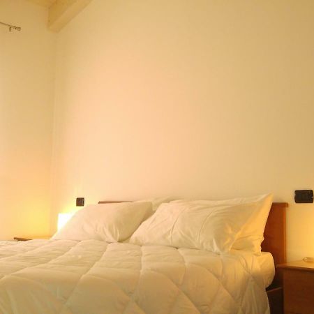 Il Cuore Del Borgo - Holiday Home Borgomaro ภายนอก รูปภาพ